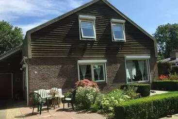 Bed and Breakfast De Duinroos