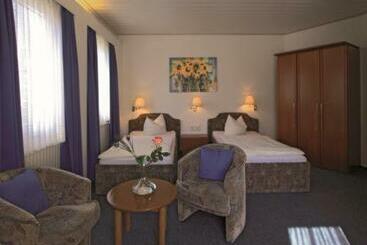 تختخواب و صبحانه Köhler