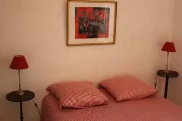 Bed and Breakfast Sous L Abricotier