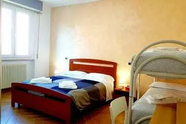 پانسیون Guest House Simonazzi