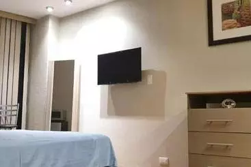 ユースホステル Hostal Ggg