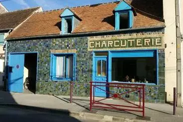 تختخواب و صبحانه La Charcuterie Greber
