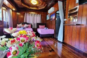 Pension  Walk In Homestay
