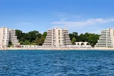 公寓式酒店  Boryana