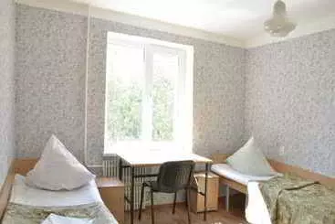 هتل Hostel 6 Kname