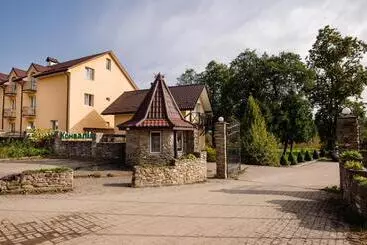 هتل Konvalia
