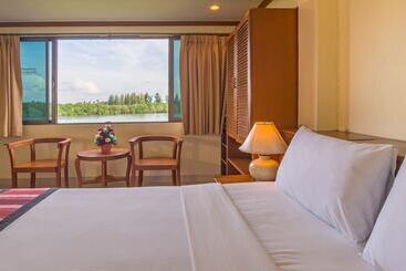 هتل Krabi City Seaview