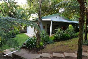 펜션 African Dwarf Kingfisher Guesthouse