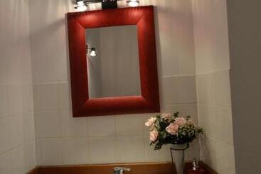 민박 Chambre D Hôtes The Yellow Cube