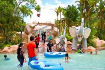 Bukit Merah Laketown Resort