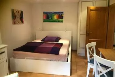 Aamiaismajoitus (B&B) Haus 3 Birken