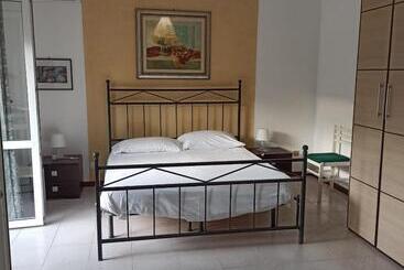 צימר Marina D Agrò Residence