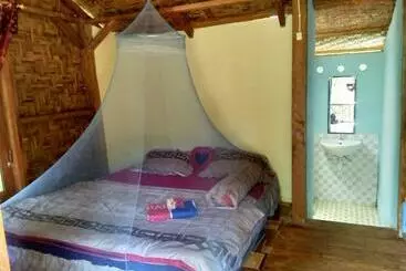 Majatalo Bukit Lawang Landak River Guest House