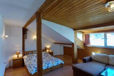 Pensão Vasi Apartments