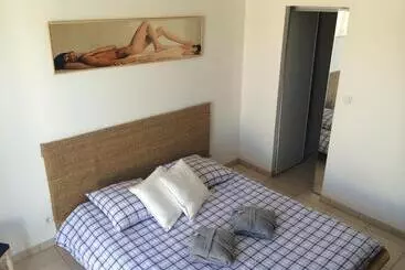 Bed and Breakfast Villa Des Romieux