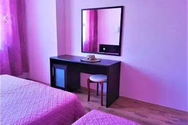 Central Plaza Apartment