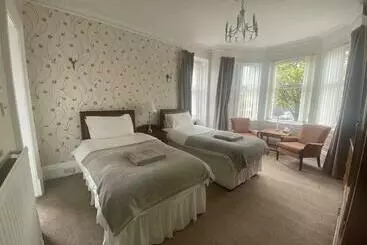 Aamiaismajoitus (B&B) Lomond Guest House