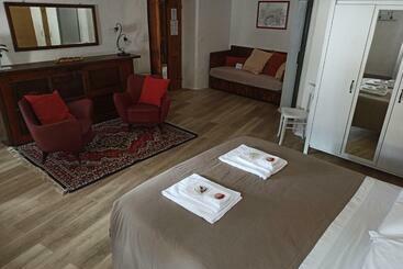 Castello Errante Bio B&b