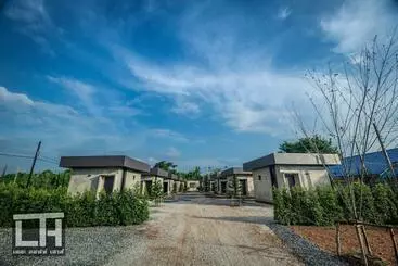 Pensionat The Loft House Sakaeo