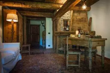 ペンション Lous Escartoun