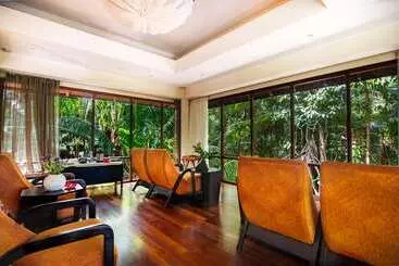 Hilton Seychelles Labriz Resort & Spa