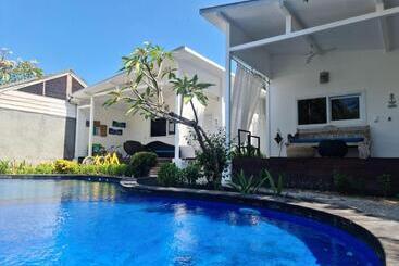 酒店 Danima Resort