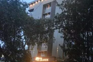 Hotel Le Grande  Mumbai International Airport