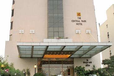 בית מלון כפרי The Central Park