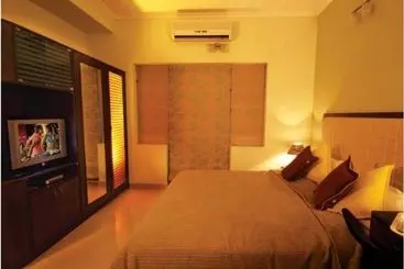 Ispace Service Apartments