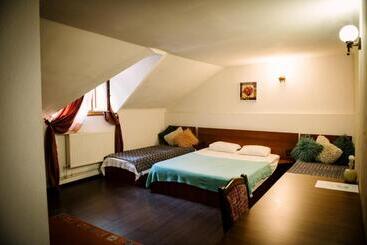 پانسیون Class