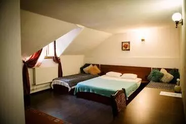 ペンション Class