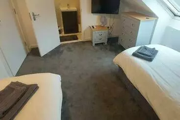 Pensió Maze Serviced Apartment