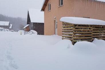 ベッドアンドブレックファースト Aubrac Spa