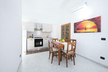 Bed and Breakfast M.a.m.a Home