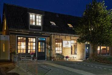 ベッドアンドブレックファースト Smederij Texel