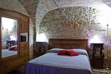 تختخواب و صبحانه Villa Perenich