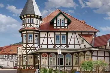 Hotelli Gaststätte Und Pension Felsenthal