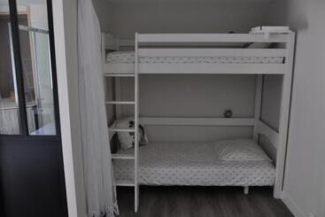 پانسیون Au Rez De Jardin