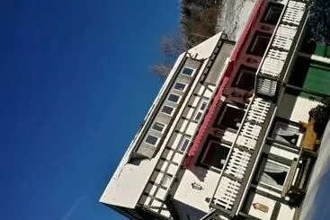 Retkeilymaja Gasthof Zur Hohen Hunau