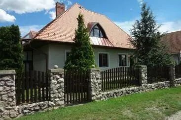 Majatalo Marta Guest House