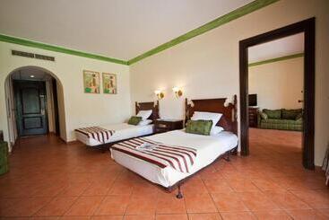 هتل Ali Baba Palace