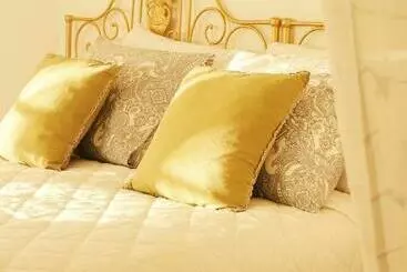 پانسیون 6/4 De Sado