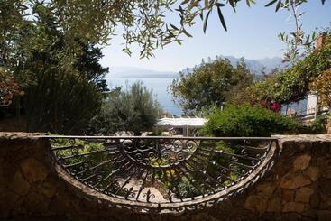 Bed and Breakfast Residenza Terrazze Sul Mare