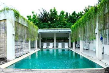 פנסיון Villa Putih Lovina