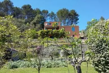 ベッドアンドブレックファースト La Roque