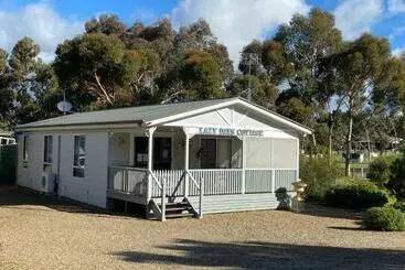 ベッドアンドブレックファースト Lazy Days Cottage   Victor Harbor
