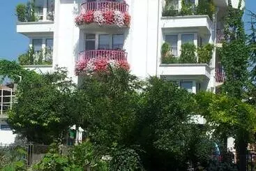 پانسیون Guesthouse Jana