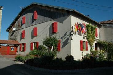 ベッドアンドブレックファースト Chambres D Hôtes Vosges Chez Sylvia Et Luiggi