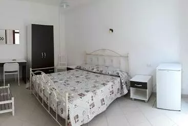 پانسیون Arena Vacanze
