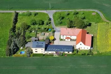 ペンション Gästehaus Schirner